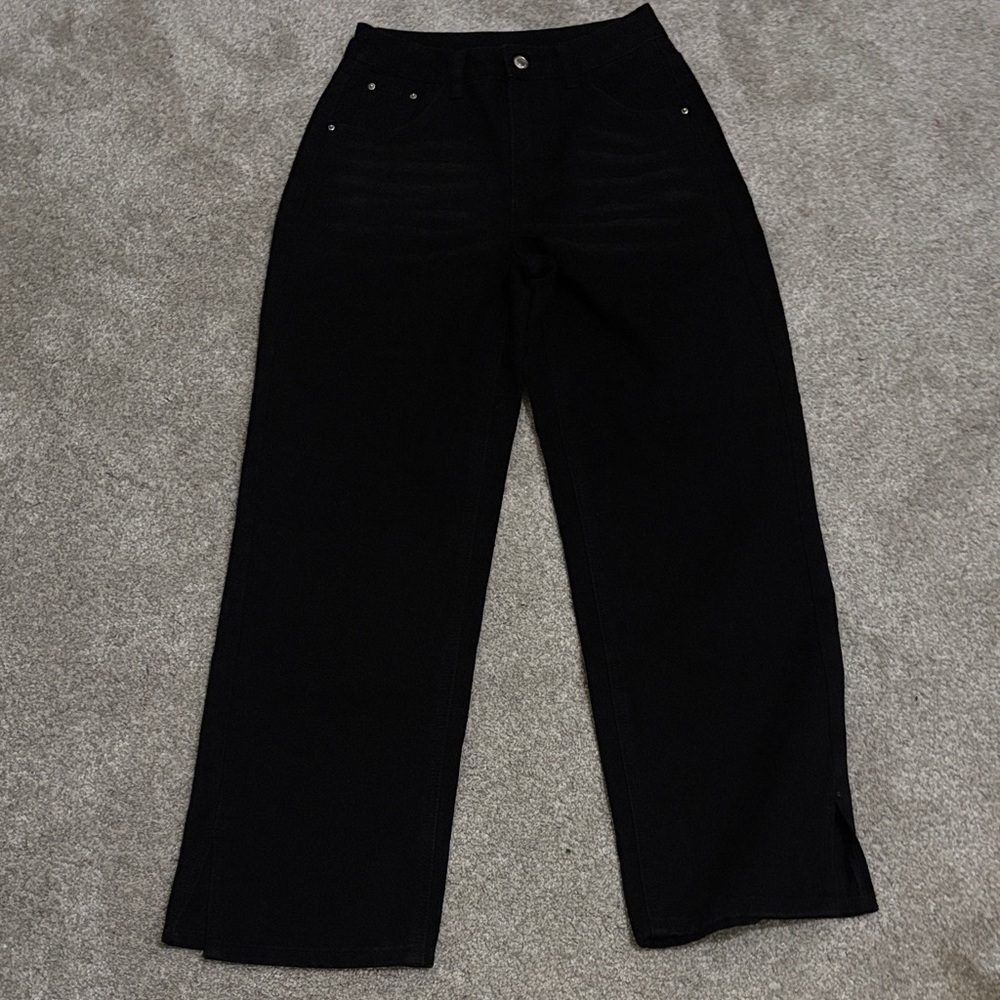 NWOT Classic Black Women's Jeans